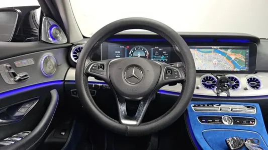Mercedes-Benz E-Class W213 E300 2017 12