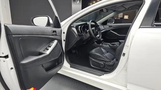 Kia K5 LPI 2013 10