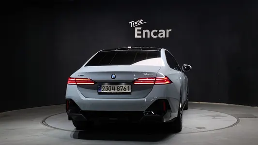 BMW 5 Series (G60) 530i xDrive M 2024 4