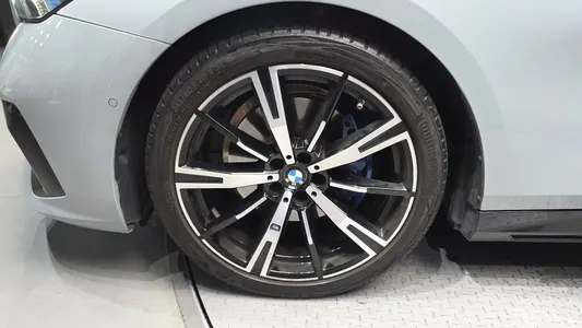 BMW 5 Series (G60) 530i xDrive M 2024 5
