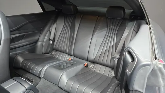Mercedes-Benz E-Class W213 E220d 2017 11