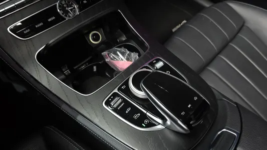 Mercedes-Benz E-Class W213 E220d 2017 20