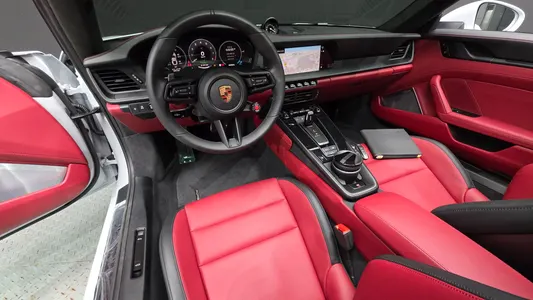Porsche 911 (992) 4 GTS 2025 6