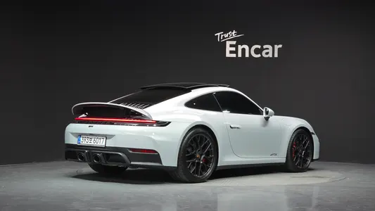 Porsche 911 (992) 4 GTS 2025
