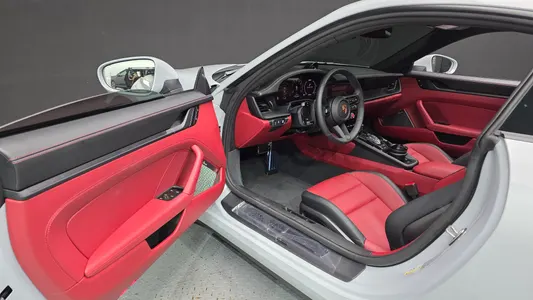 Porsche 911 (992) 4 GTS 2025 9