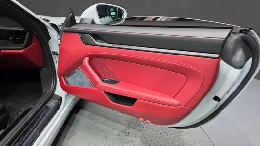 Porsche 911 (992) 4 GTS 2025 24