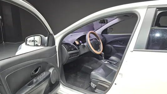 Renault Korea SM3 SE 2015 10