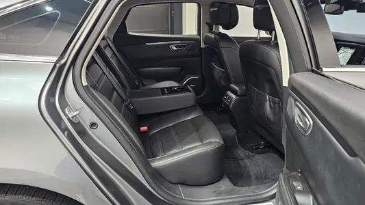 Renault Korea SM6 2.0 LPe LE () 2017 11