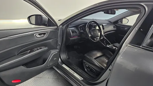 Renault Korea SM6 2.0 LPe LE () 2017 10
