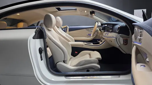 Mercedes-Benz E-Class W213 E450 4MATIC 2021 26