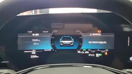 Audi A6 e- S Line 2025 11