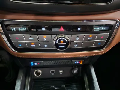 KG Mobility 렉스턴 스포츠 칸 2.2 4WD 2019 18