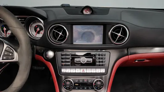 Mercedes-Benz SL-Class SL400 2015 13