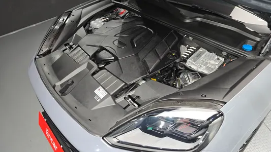 Porsche (PO536) 3.0 2024 6