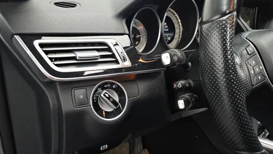Mercedes-Benz E-Class W212 E220 2015 19