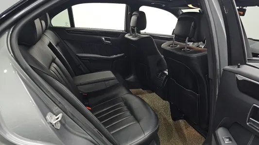 Mercedes-Benz E-Class W212 E220 2015 27
