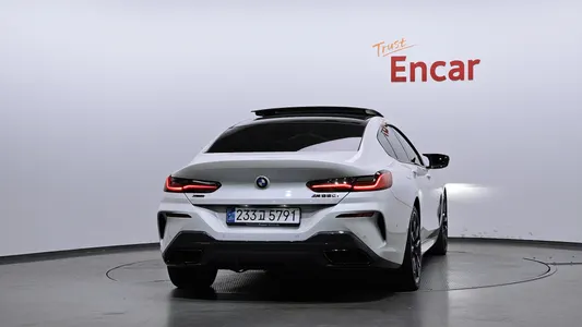 BMW 8 Series (G15) M850i xDrive 2025 6