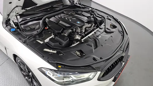 BMW 8 Series (G15) M850i xDrive 2025 16