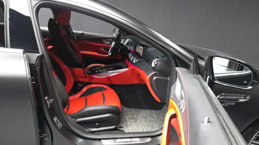 Mercedes-Benz AMG GT 4 43 4MATIC+ 2024 11