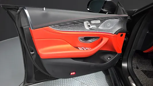Mercedes-Benz AMG GT 4 43 4MATIC+ 2024 24