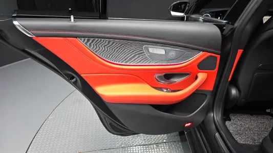 Mercedes-Benz AMG GT 4 43 4MATIC+ 2024 25