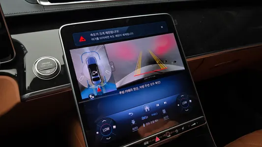 Mercedes-Benz S-Class W223 S500L 4MATIC 2025 16