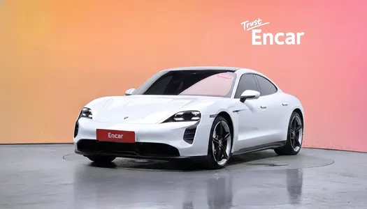 Porsche 타이칸 GTS 2024 21
