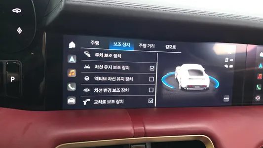 Porsche 타이칸 GTS 2024 34