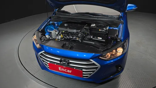 Hyundai AD 1.6 GDI 2018 6