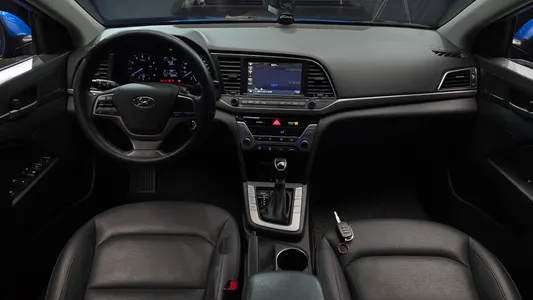 Hyundai AD 1.6 GDI 2018 7
