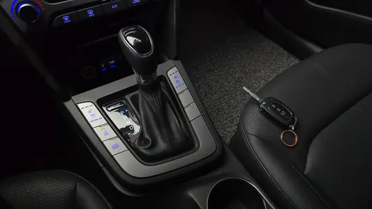 Hyundai AD 1.6 GDI 2018 9