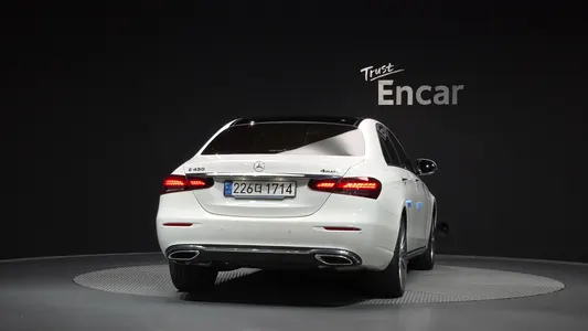 Mercedes-Benz E-Class W213 E450 4MATIC 2023 4