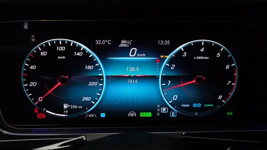 Mercedes-Benz E-Class W213 E450 4MATIC 2023 8