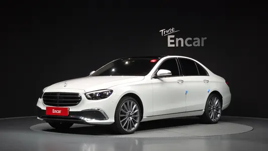 Mercedes-Benz E-Class W213 E450 4MATIC 2023