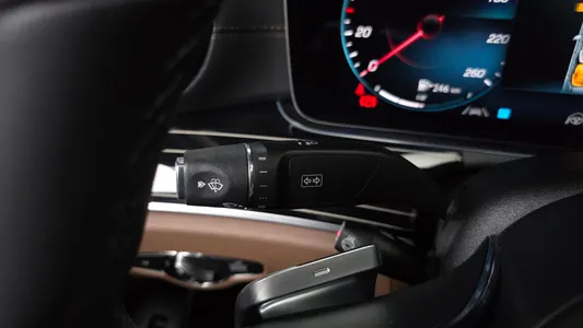 Mercedes-Benz E-Class W213 E450 4MATIC 2023 28
