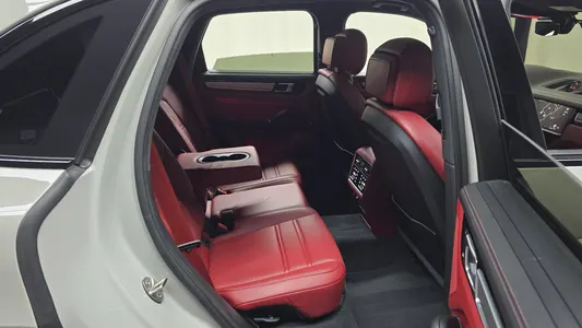 Porsche (PO536) 3.0 2022 11