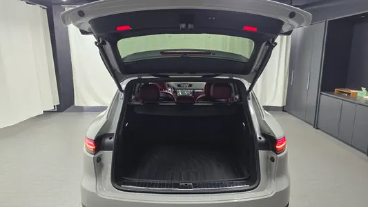Porsche (PO536) 3.0 2022 33
