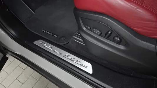 Porsche (PO536) 3.0 2022 28