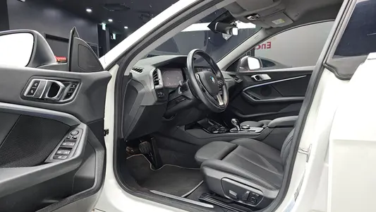 BMW 2 Series Gran Coupe (F44) 220i 2022 10