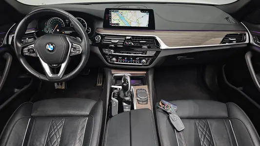 BMW 5 Series (G30) 520d xDrive M 2017 6