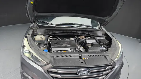 Hyundai Tucson 1.7 2WD 2015 6