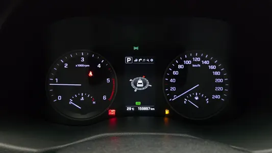 Hyundai Tucson 1.7 2WD 2015 8