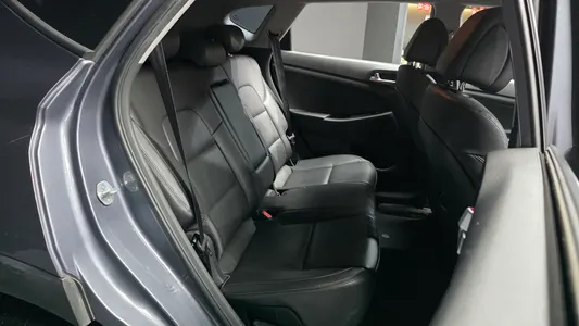 Hyundai Tucson 1.7 2WD 2015 12