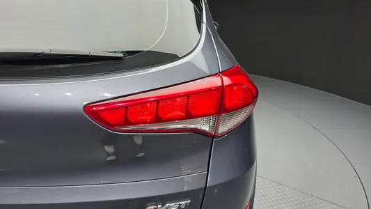 Hyundai Tucson 1.7 2WD 2015 23