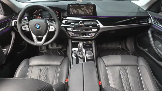 BMW 5 Series (G30) 530i 2020 6