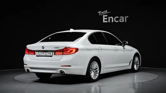 BMW 5 Series (G30) 530i 2020
