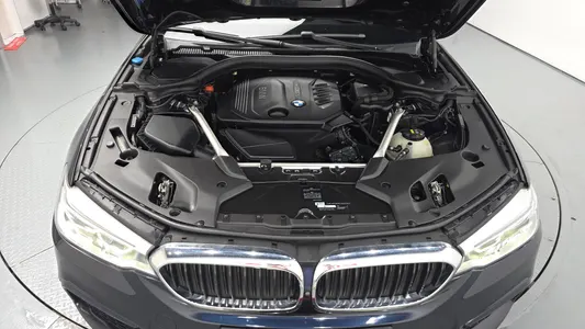 BMW 5 Series (G30) 520d xDrive M 2018 6
