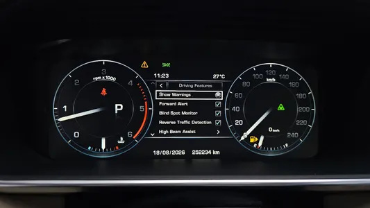 Land Rover 4 4.4 SDV8 Vogue SE 2016 8