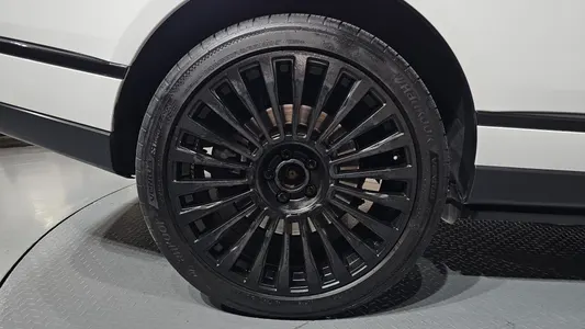 Land Rover 4 4.4 SDV8 Vogue SE 2016 22