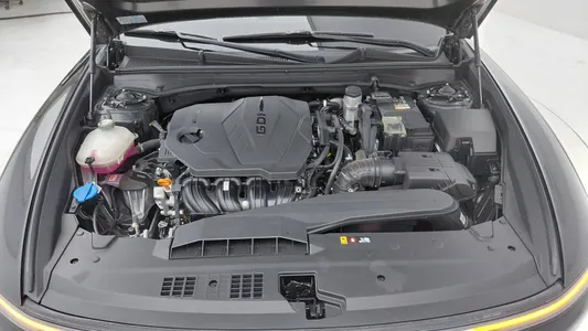 Hyundai (GN7) 2.5 2WD 2023 6